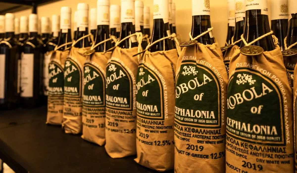 Robola winery-Accordion